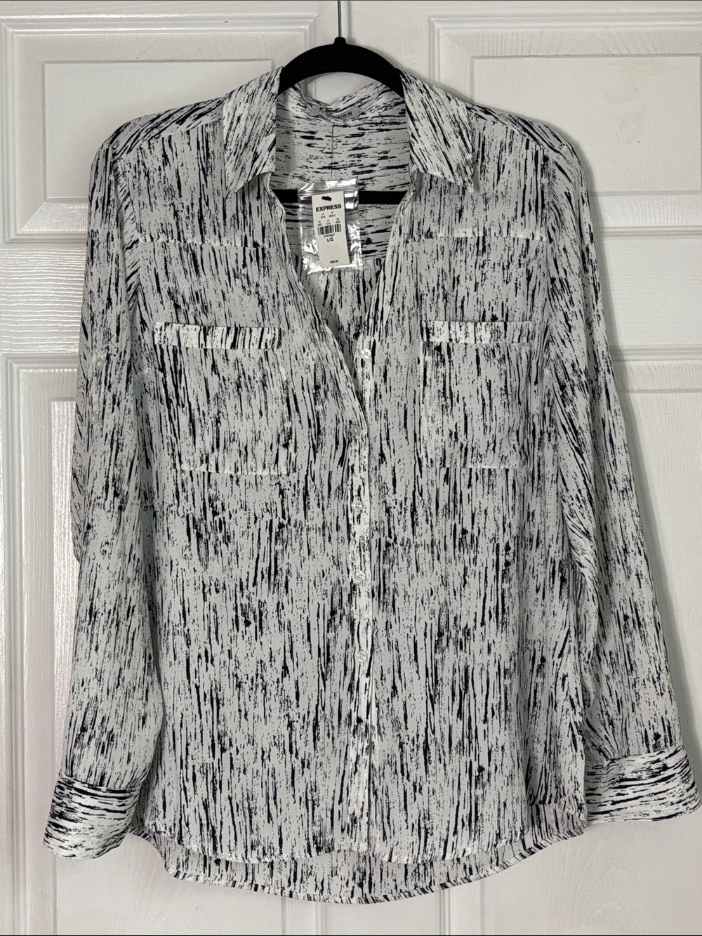 New Express the portofino shirt Black White Abstract Button-Down Shirt size Larg